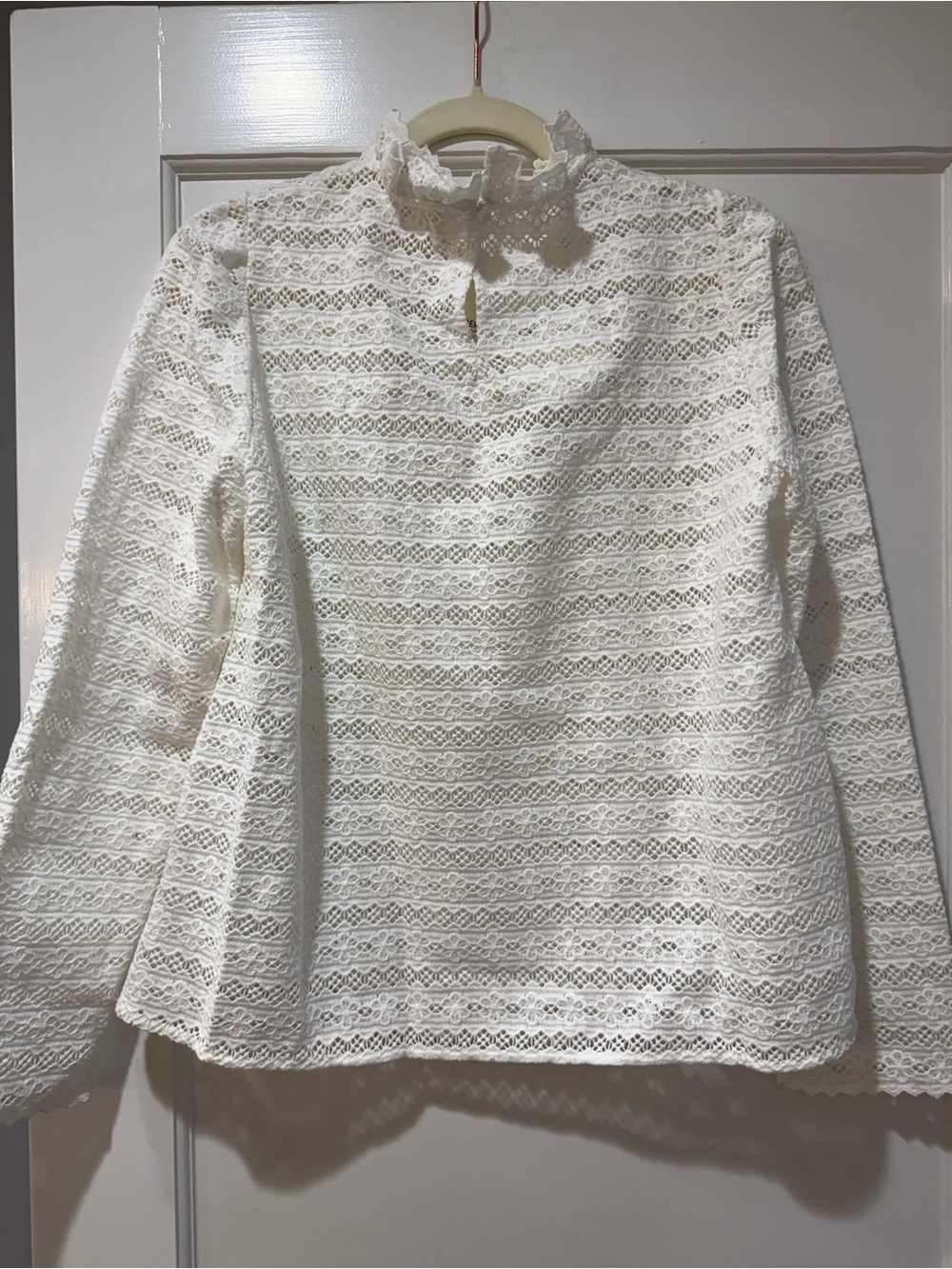 Sezane *NEW* Eglantine Ecru Guipure Blouse Size 40 US 8 - Picture 5 of 7